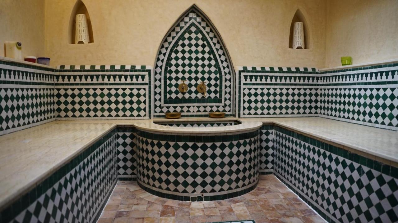 Casa Bahia Hotel Asilah Exterior photo